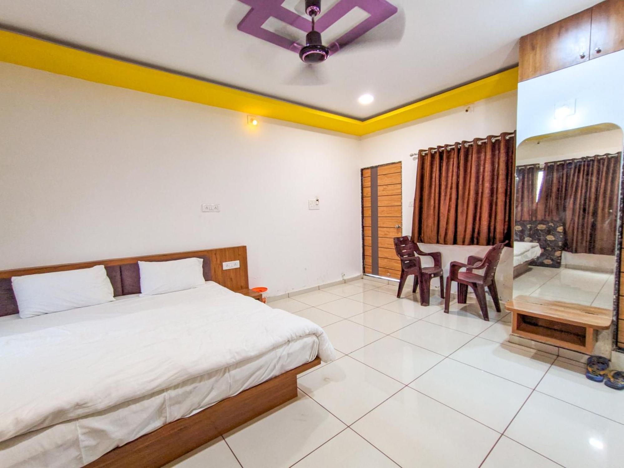 Samrat Homestay Garudeshwar 외부 사진
